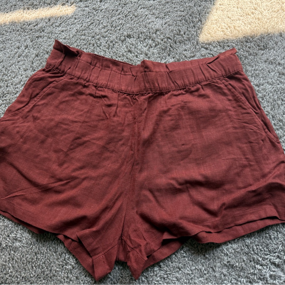 HALARA High Waist Burgundy Shorts
